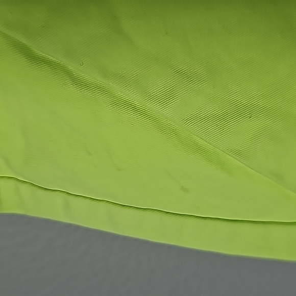 Gap Festival Rave neon yellow or green khaki shorts NWT size 20 - Picture 5 of 8